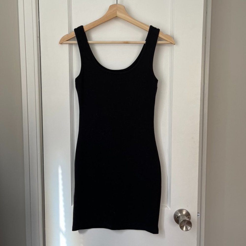 Forever 21 Black Dress